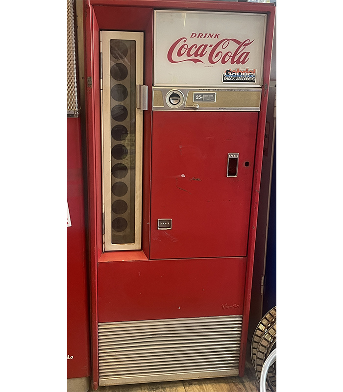 Distributeur de Soda 110V US Année 1959 Marque Vendo Modèle H63